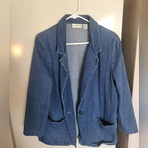 Vintage Alice Stuart denim blazer style jacket with pretty front button